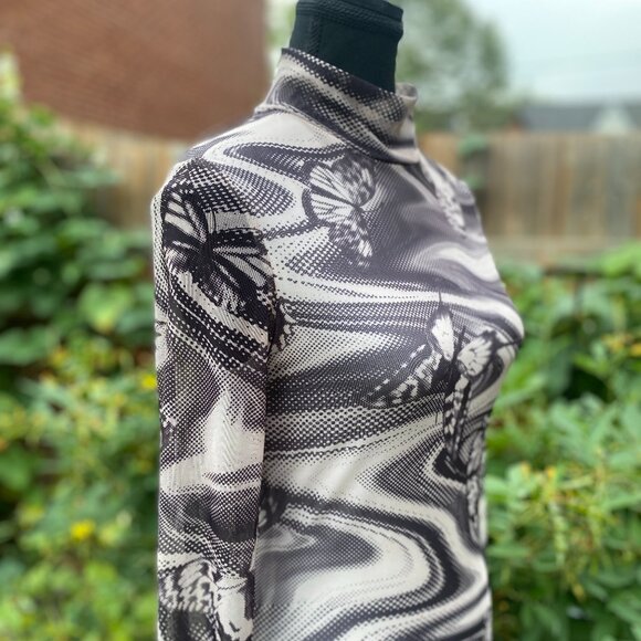 Urban Outfitters UO Alessia Mock Neck Mini Dress Size Medium - Picture 6 of 16